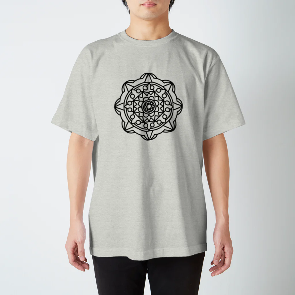 ARIGATOU-81のMANDALA •2• (B) スタンダードTシャツ