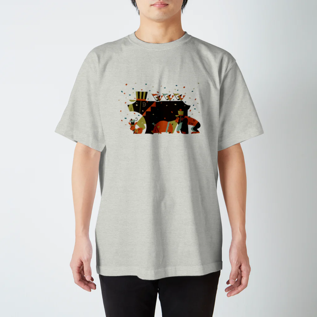 サタケシュンスケ｜イラストレーターのParade Regular Fit T-Shirt