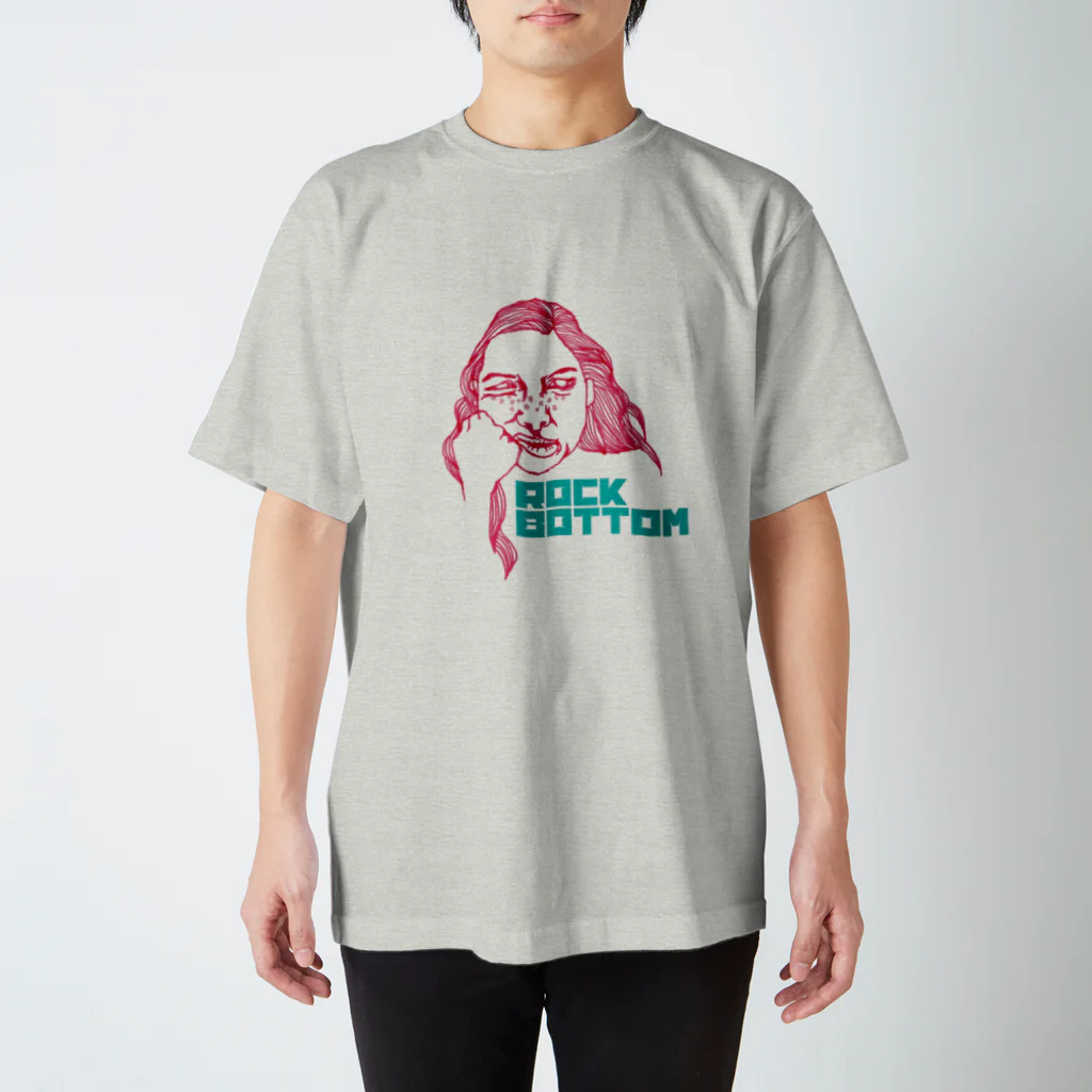 hitomi1985のrock bottom  Regular Fit T-Shirt