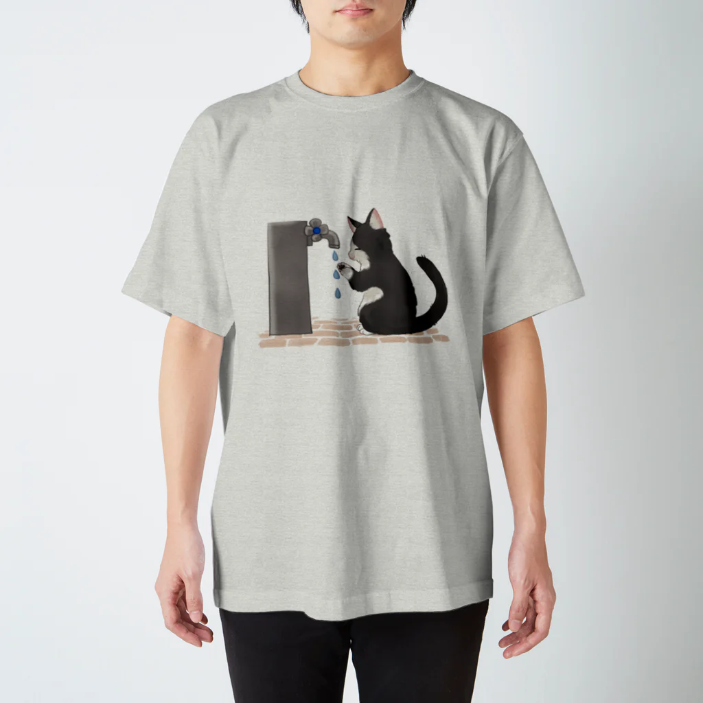 #保護猫カフェひだまり号の手洗い猫 スタンダードTシャツ