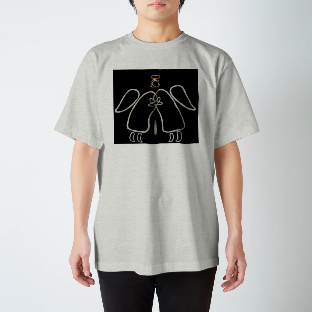 Prayers of angelsのAn angel in the embrace. Regular Fit T-Shirt