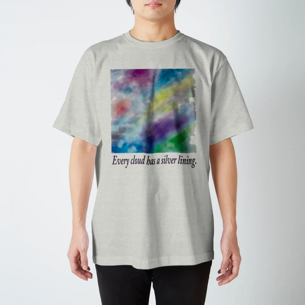 夜の闇に、色の魔法をかけながら。の雲 Regular Fit T-Shirt