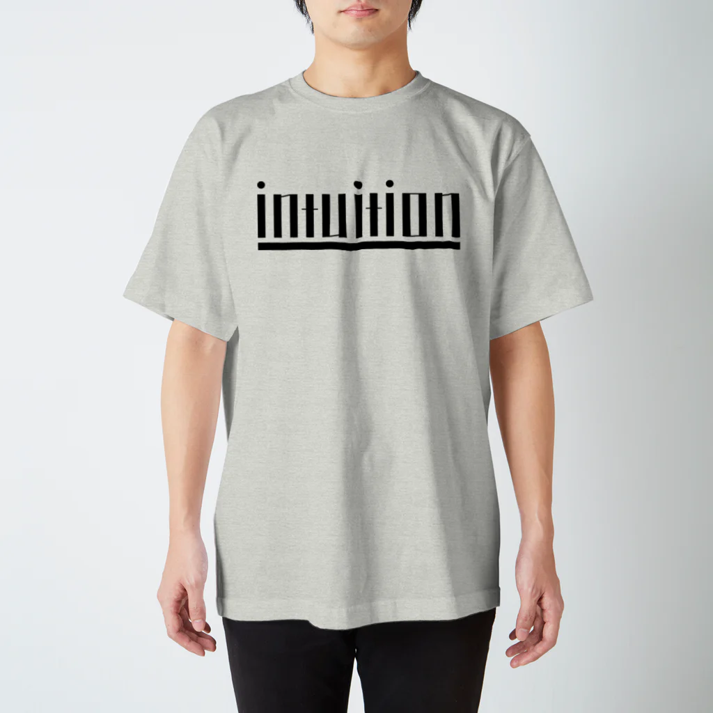 intuition_brandのintuition（黒ロゴ） Regular Fit T-Shirt
