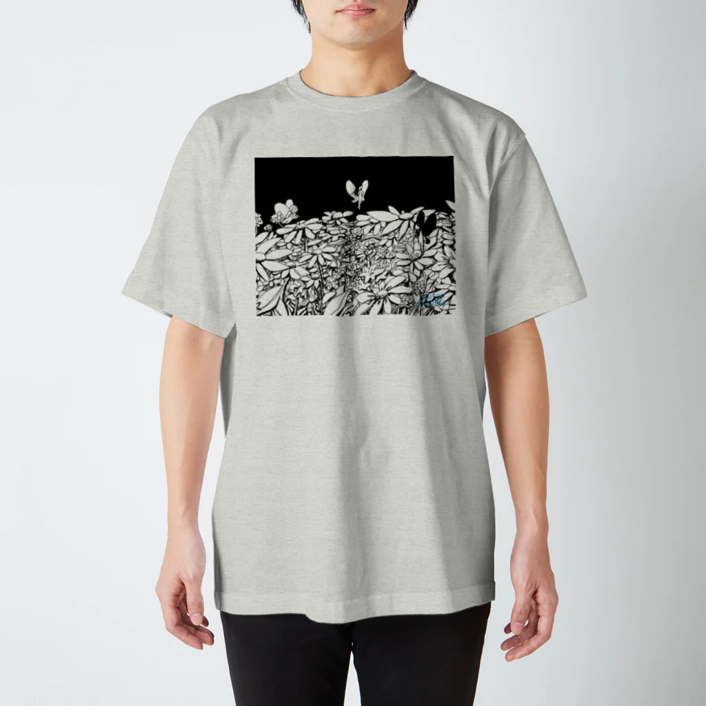 小野寺無線のbutterfly0 Regular Fit T-Shirt