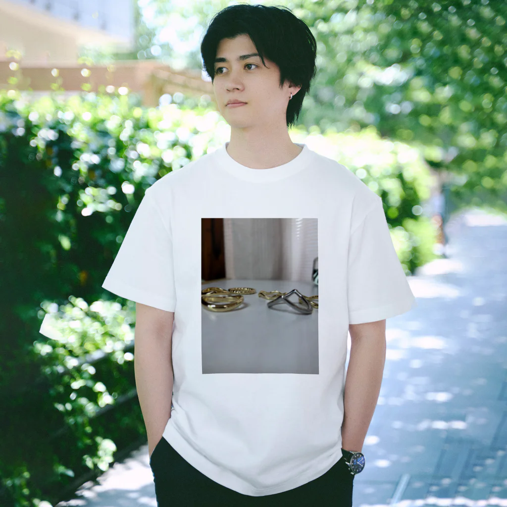 勝たんしか症候群のオシャレなアクセサリー Regular Fit T-Shirt