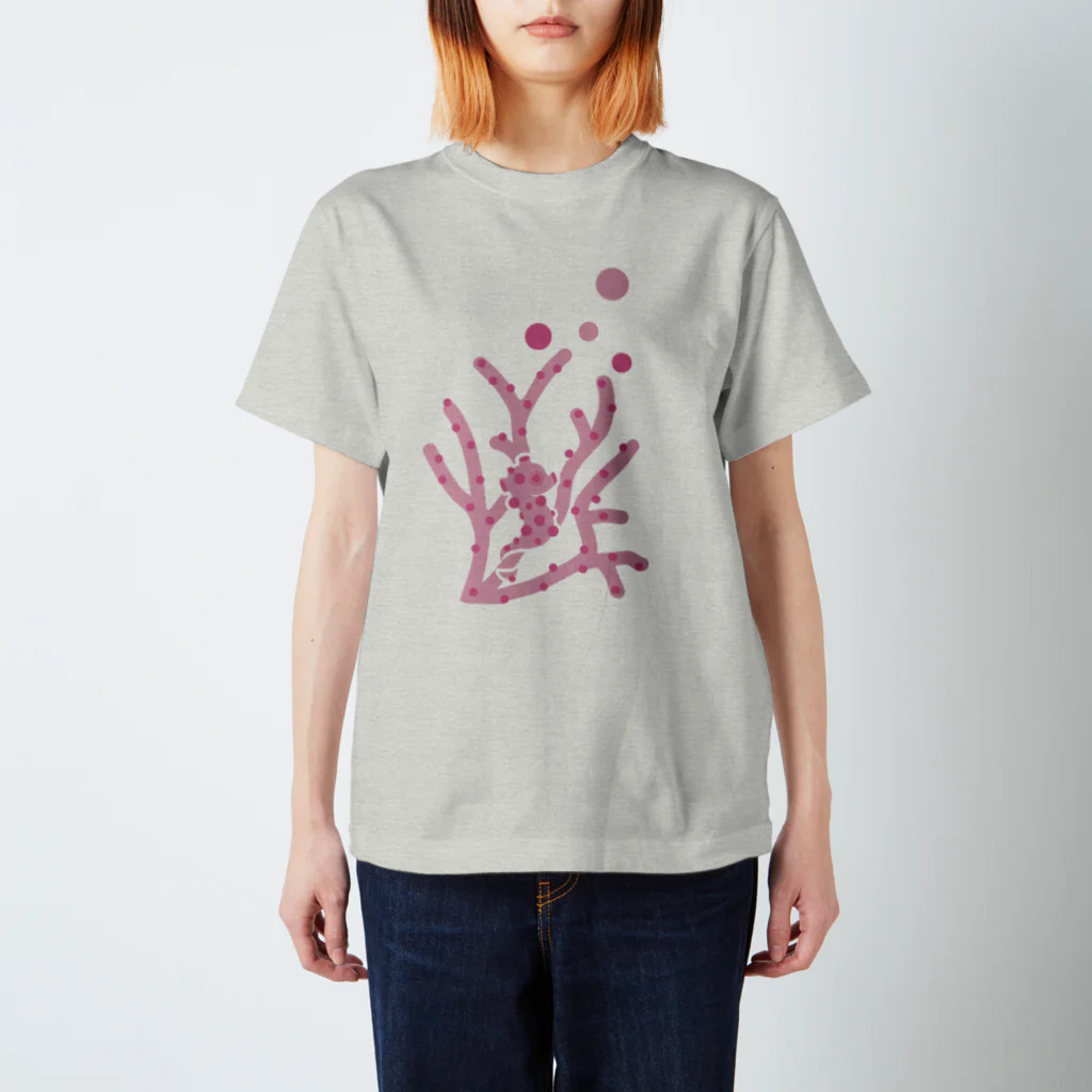 hitohana*＋α《ヒトハナ＋α》のhitohana ピグミーシーホース Regular Fit T-Shirt