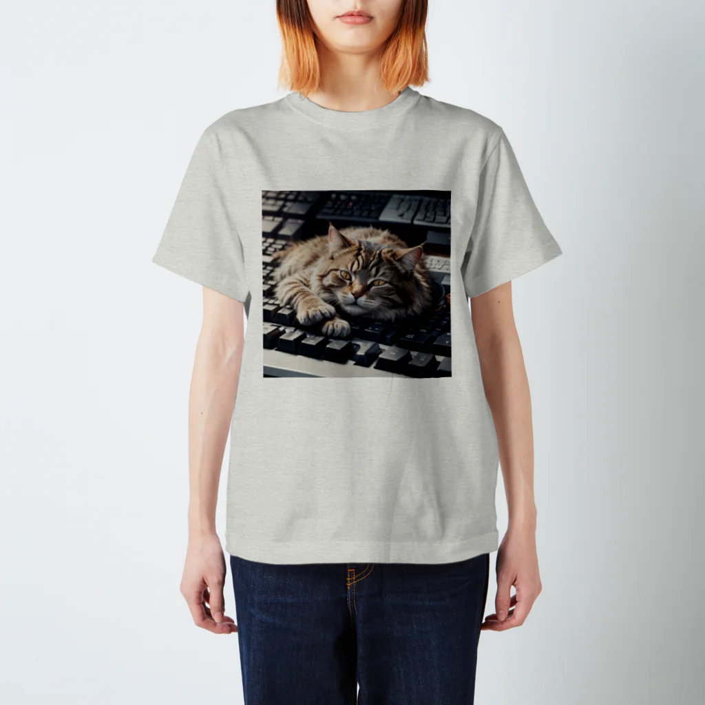 Ruru1の猫とキーボード Regular Fit T-Shirt