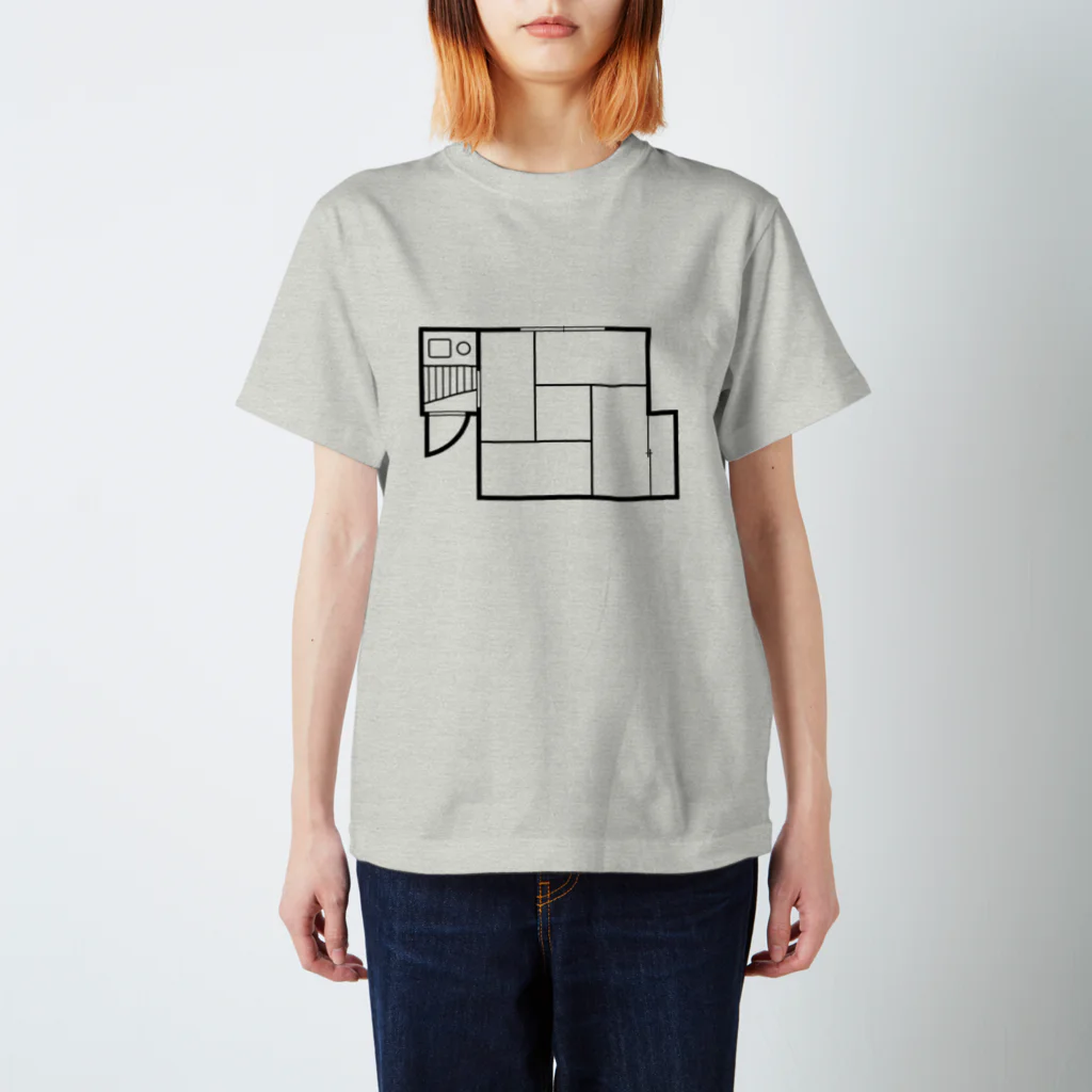 雑作家Junyaの四畳半(1K) Regular Fit T-Shirt