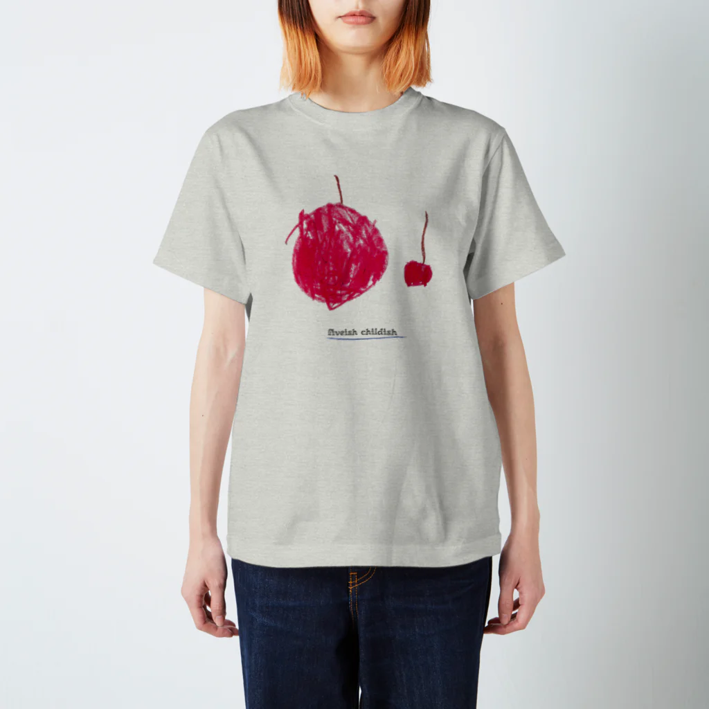 fiveish childish（ファイブイッシュ・チャイルディッシュ）のリンゴと小リンゴ Regular Fit T-Shirt