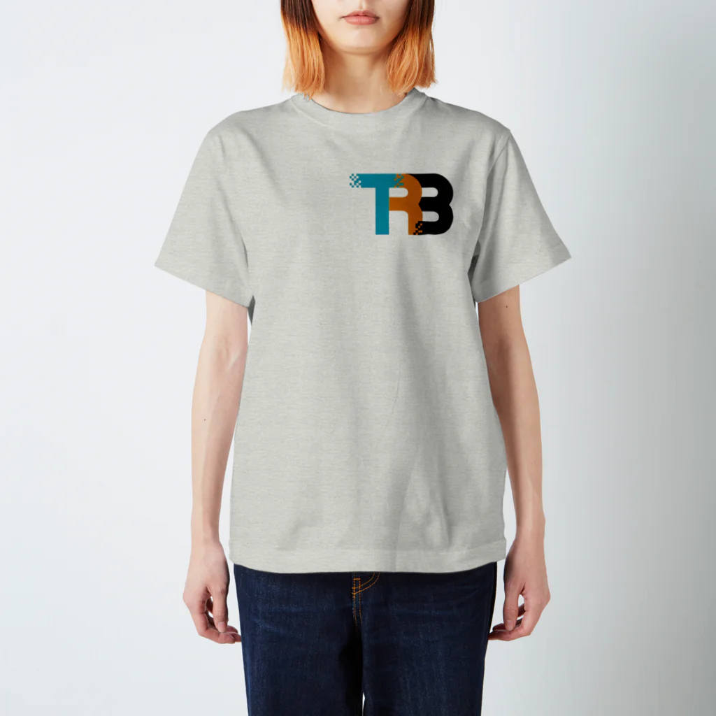 TRAILBLAZER公式のTRBロゴ Regular Fit T-Shirt