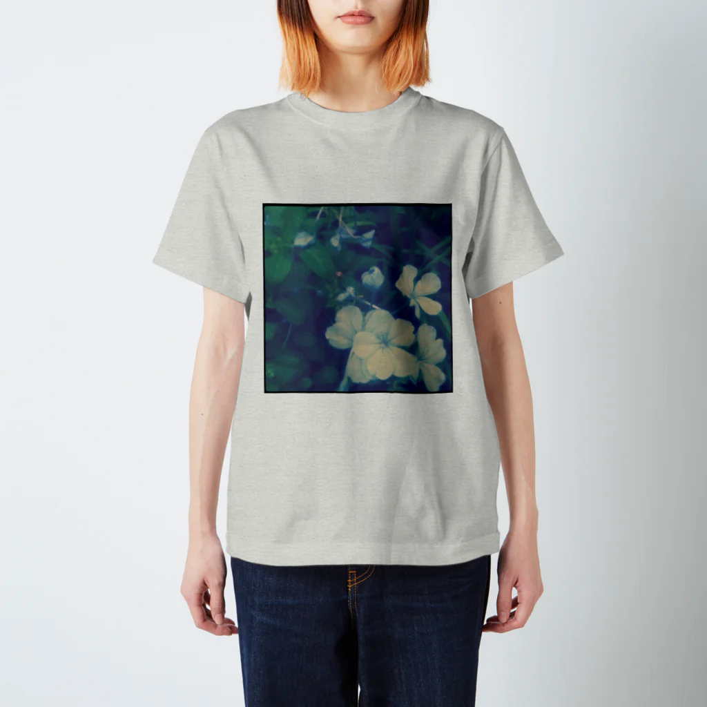 minimumのblue flower Regular Fit T-Shirt