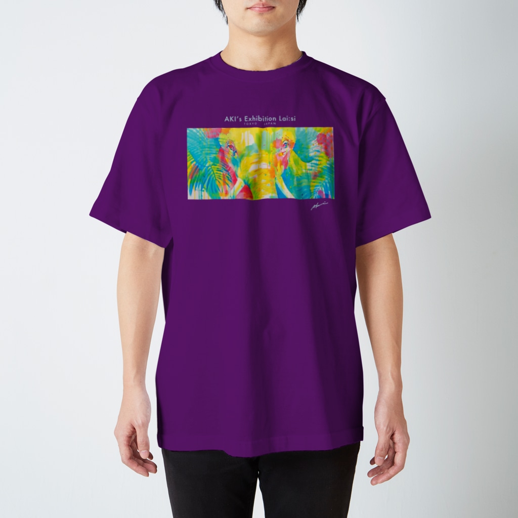 Akiss art ONLINE SHOPのあなたと見つめ合う Regular Fit T-Shirt