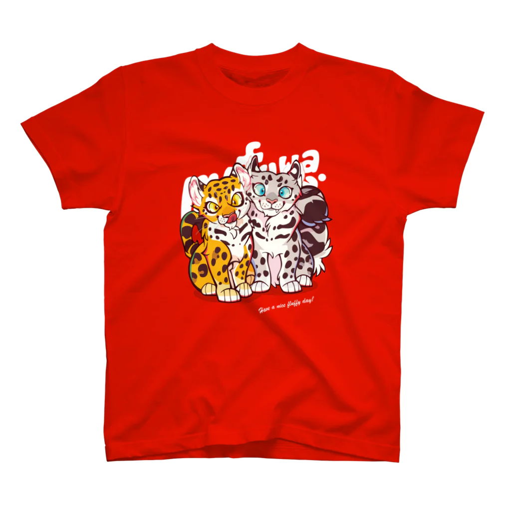 mofuwaのLEOPOARD TWINS(red) スタンダードTシャツ