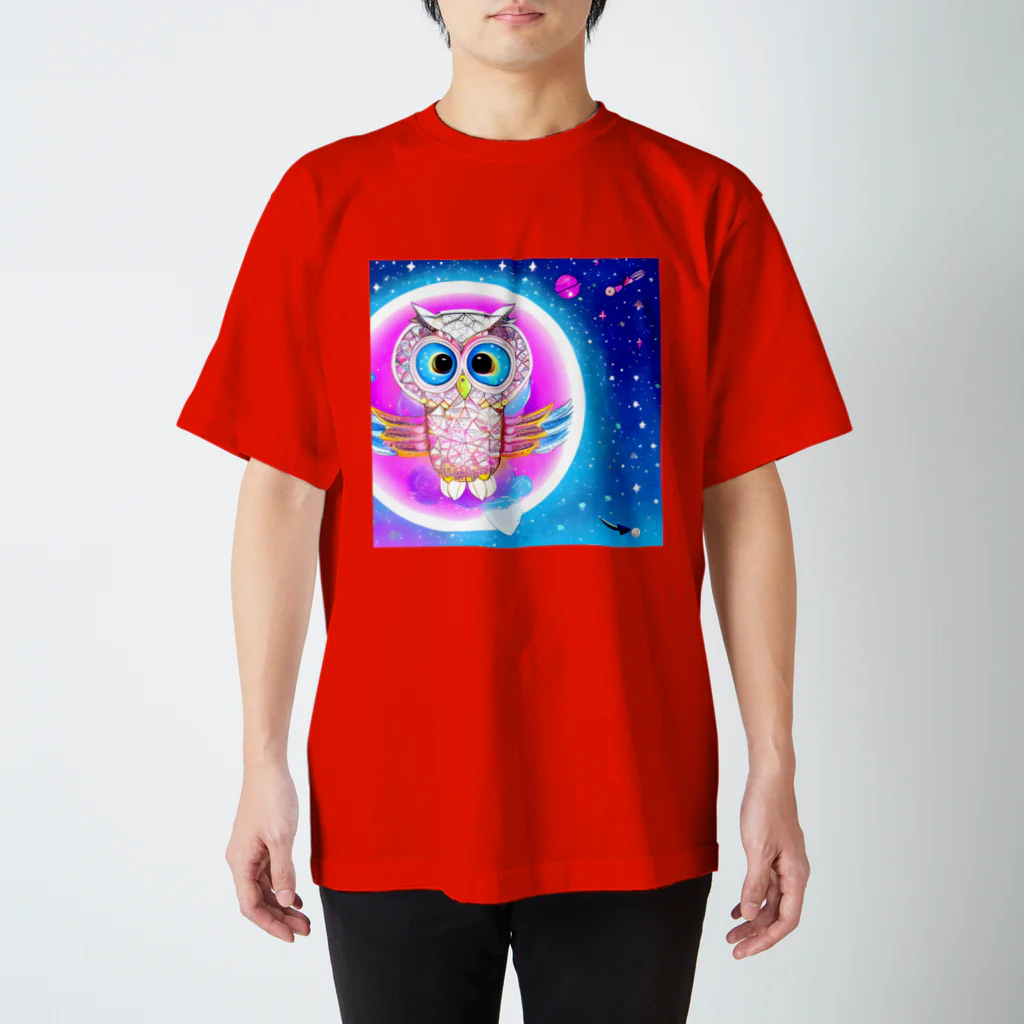 Moichi Designs Shop-2023のフクロウの宇宙飛行士 Regular Fit T-Shirt