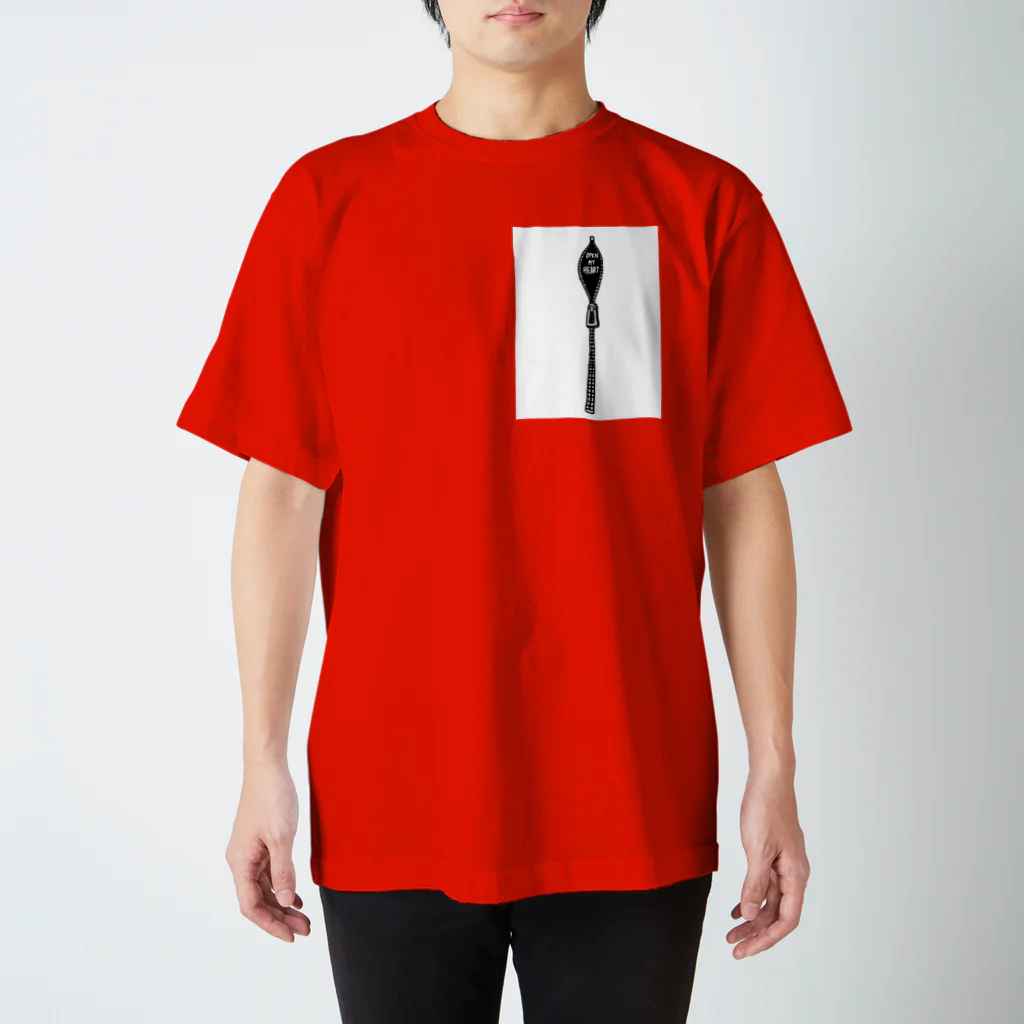 1104のOPEN MY HEART Regular Fit T-Shirt