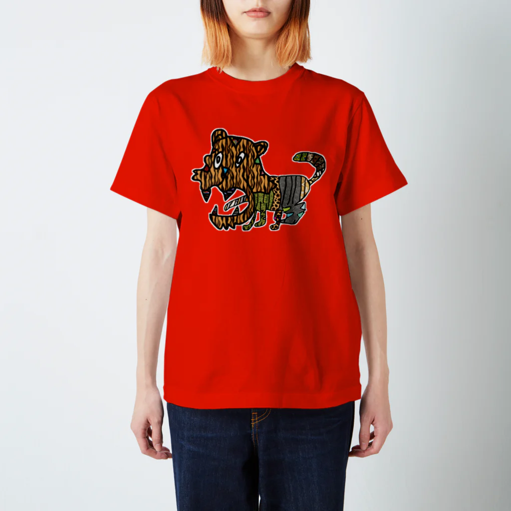 Si può  D'sの歯がドリルの虎 Regular Fit T-Shirt