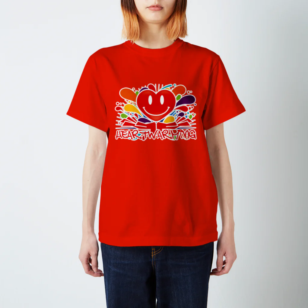 AURA_HYSTERICAのHEARTWARMING Regular Fit T-Shirt