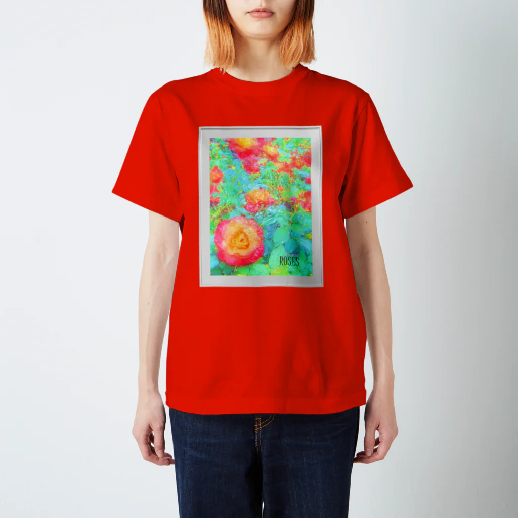 TFNTのバラＨ－TFNT Regular Fit T-Shirt