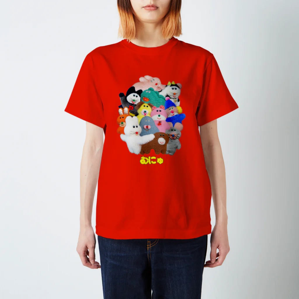 むにゅのニュープクーズ Regular Fit T-Shirt