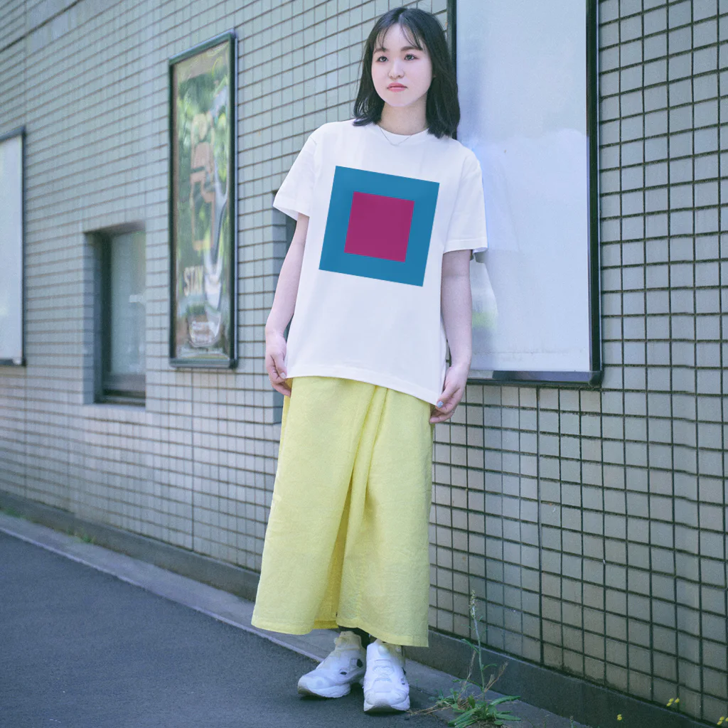 この気持ちはなんだろうのしかくいアナタ Regular Fit T-Shirt