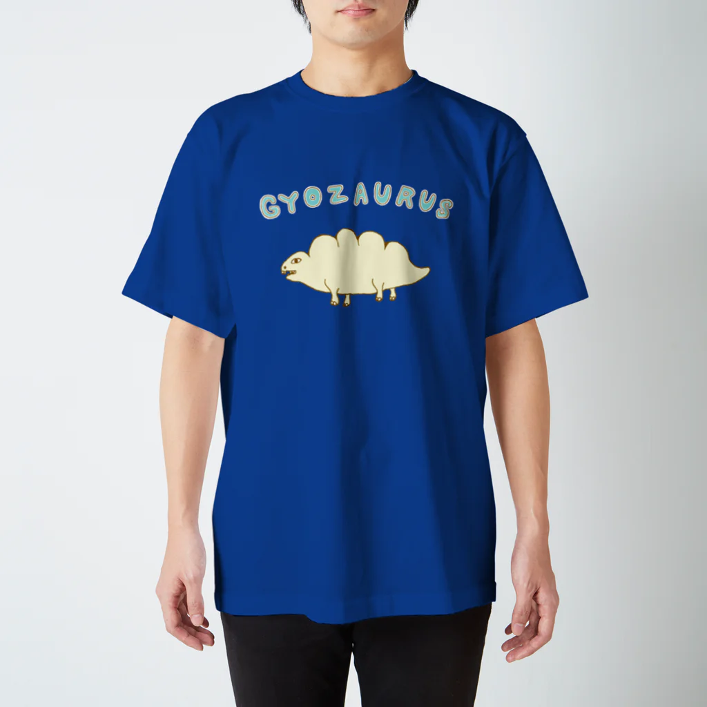 NIKORASU GOのダジャレデザイン「ギョウザウルス」 スタンダードTシャツ