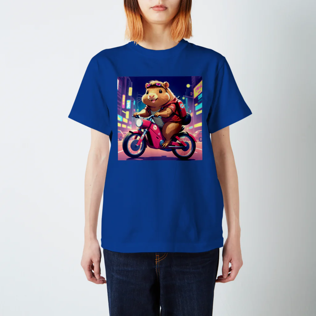 カピパーラ🐻のカピバ～ラ～🏍️イーツ🍔✨ Regular Fit T-Shirt