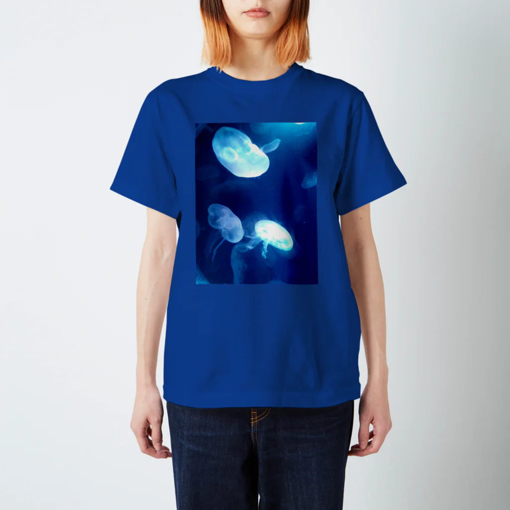 古代ぴかたのゆらゆらクラゲ スタンダードTシャツ