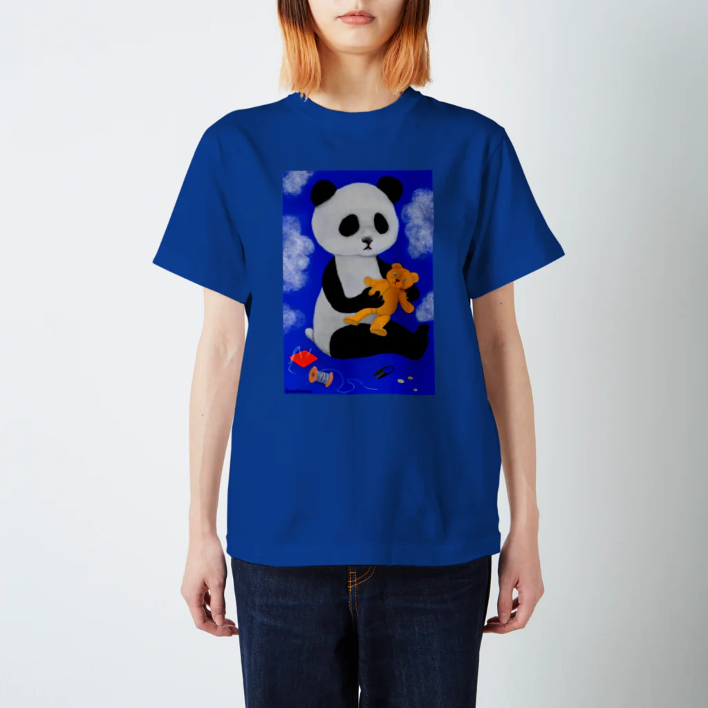 Washiemon and Ai-chan's ShopのPANDA No.2 スタンダードTシャツ