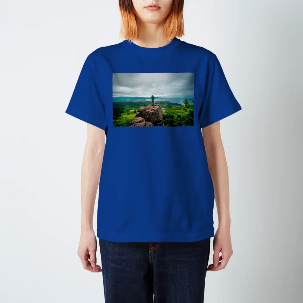 WHITETREE（ホワイトツリー）の山と空と海と スタンダードTシャツ