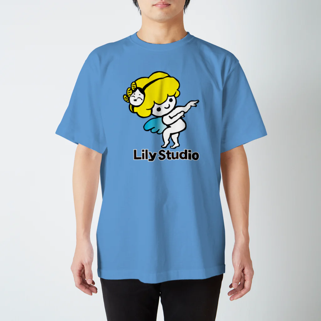 LILY STUDIOの招福の舞チーズ天使 Regular Fit T-Shirt