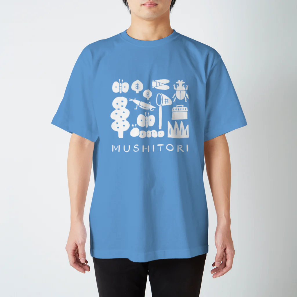 まいこ｜ほっこりイラスト🖌️の虫とりTシャツ（白） Regular Fit T-Shirt