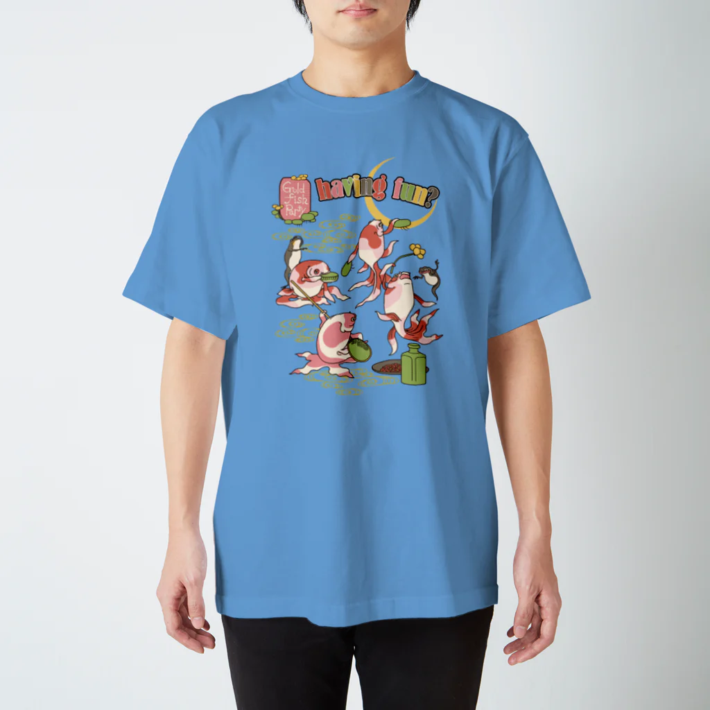 HIGEQLOのg​o​l​d​f​i​s​h​ ​p​a​r​t​y Regular Fit T-Shirt
