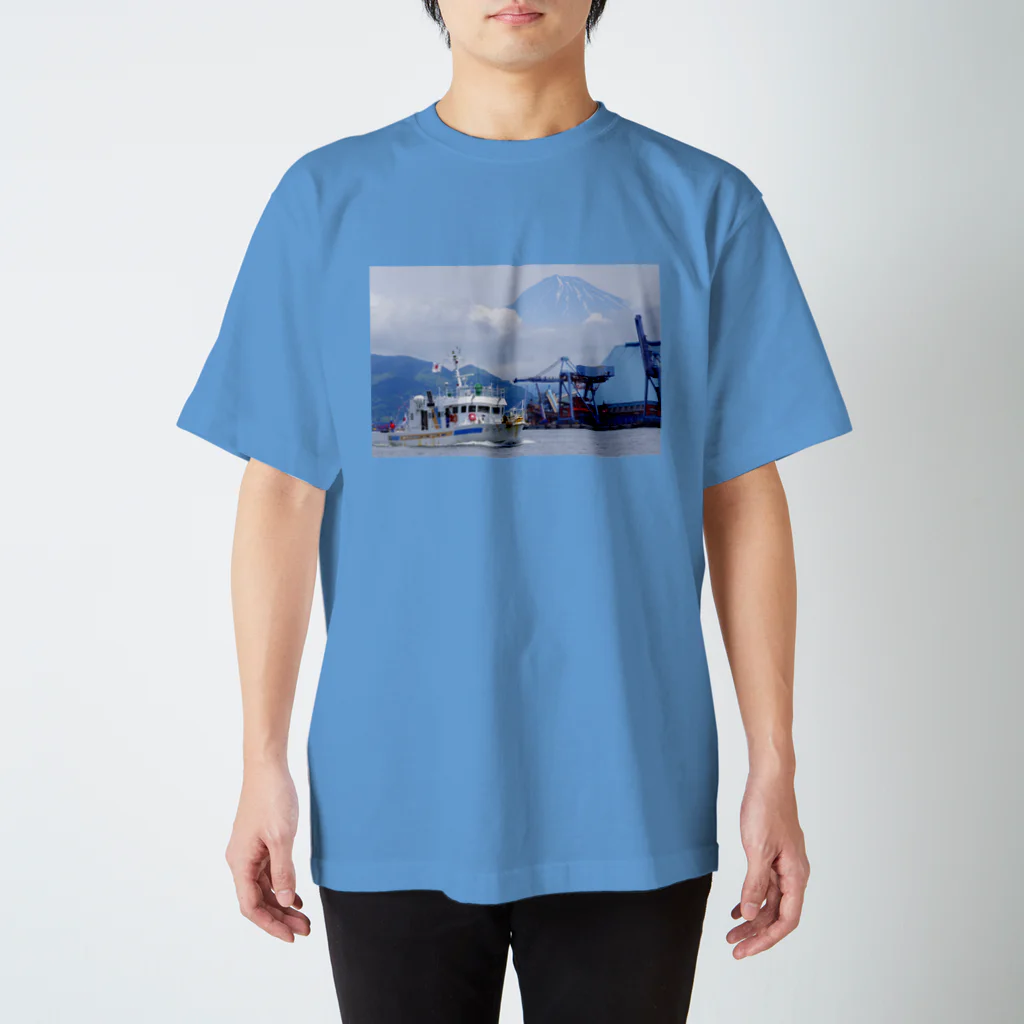 kazahayaのかざはや君と富士山 スタンダードTシャツ