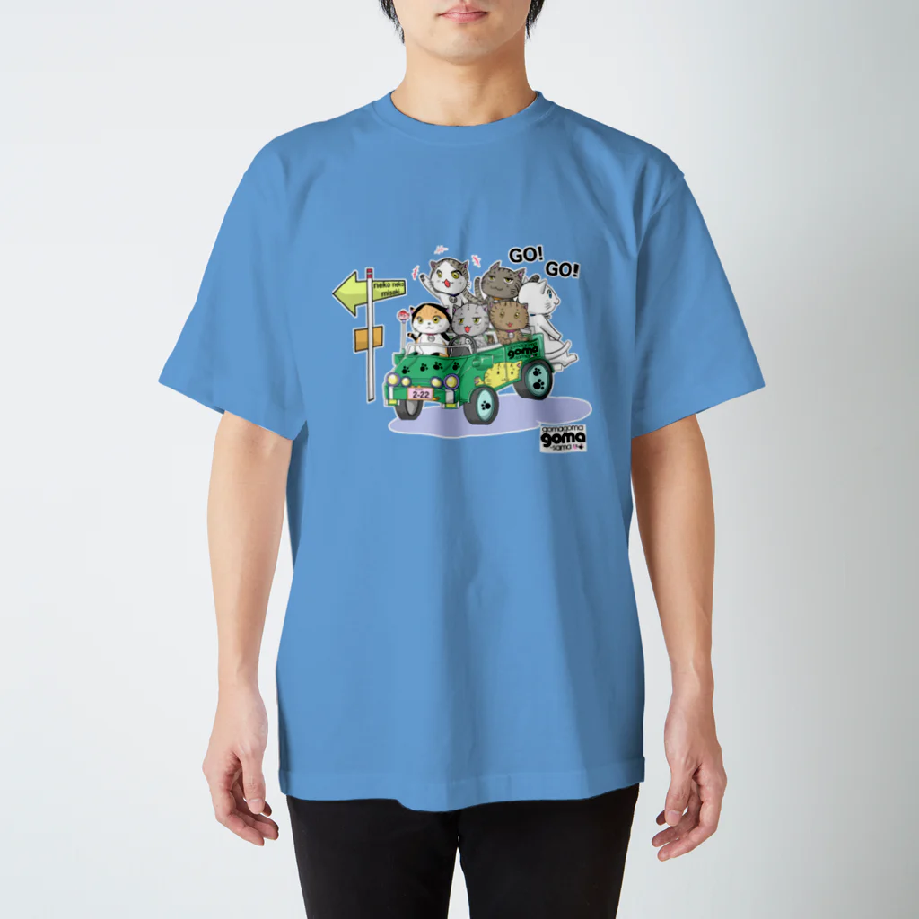 gomagomagoma-samaのドライブにゃんず Regular Fit T-Shirt