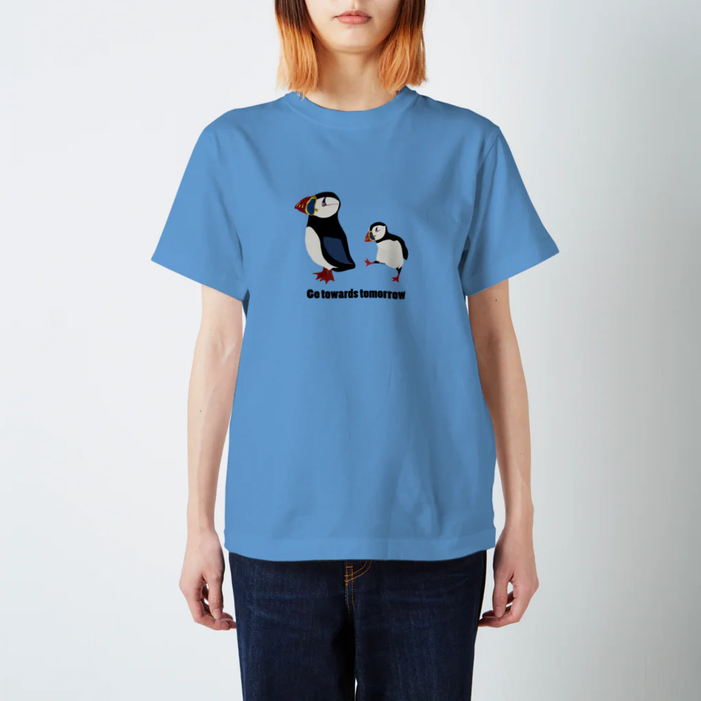 nachau7のsimple-animal40　ツノメドリ スタンダードTシャツ