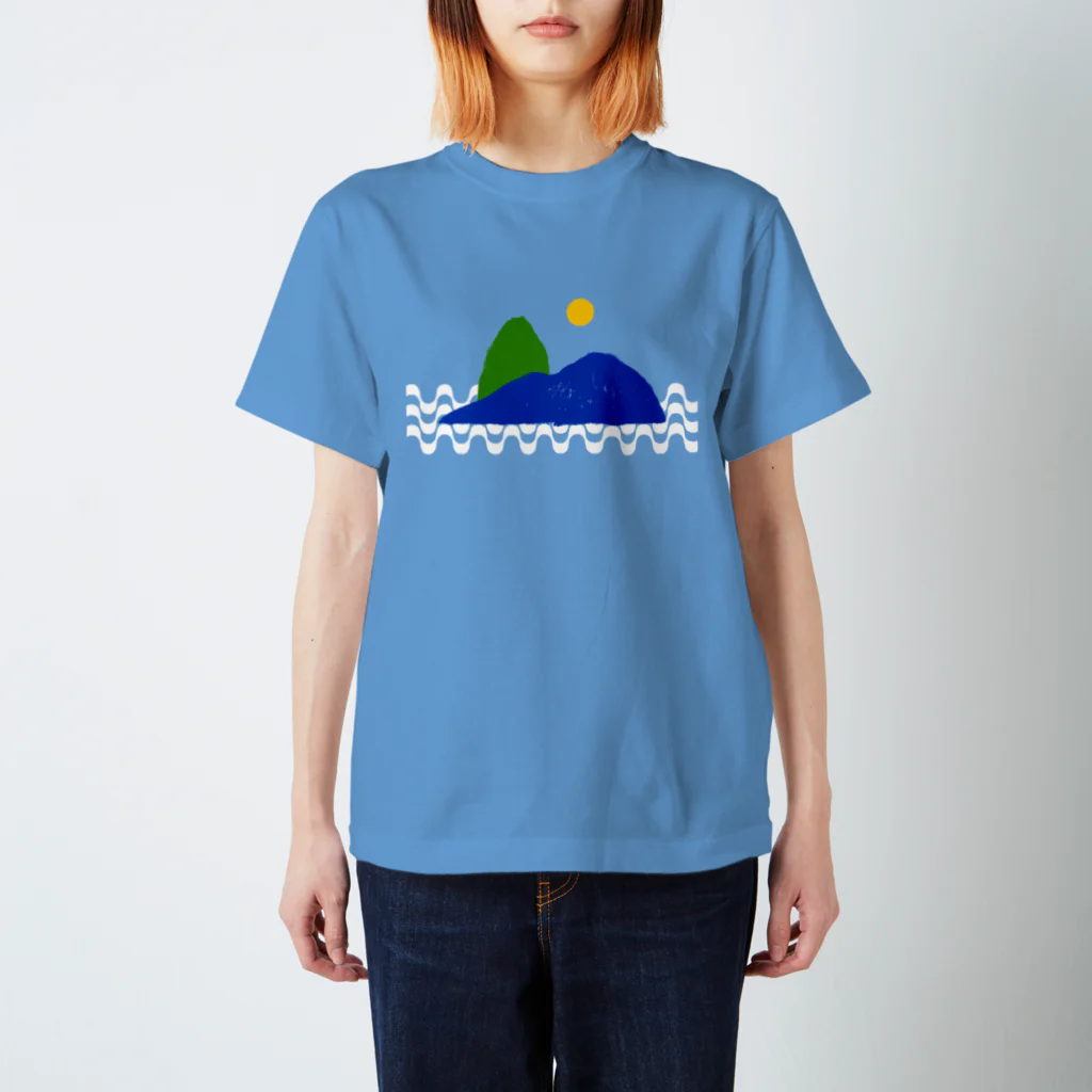 IZANAMI by Akane Yabushitaのシュガーロフ・マウンテン（Day/背景透明） Regular Fit T-Shirt