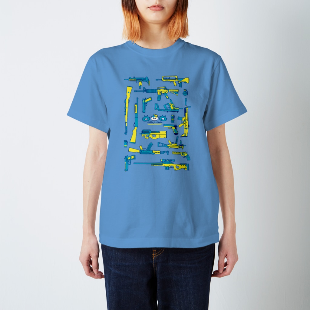 995(ｷｭｳｷｭｳｺﾞ)のミリにゃん Regular Fit T-Shirt