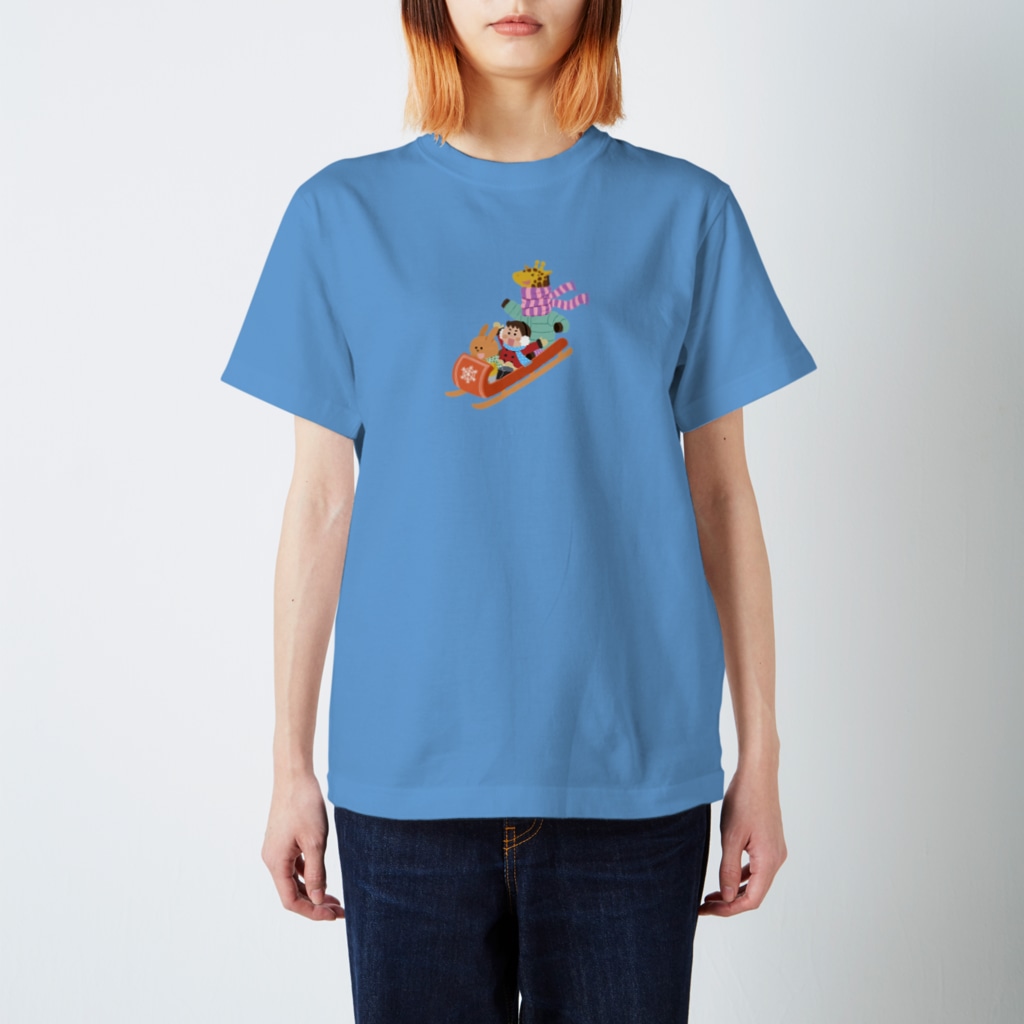 tomocco shopの動物ソリ Regular Fit T-Shirt