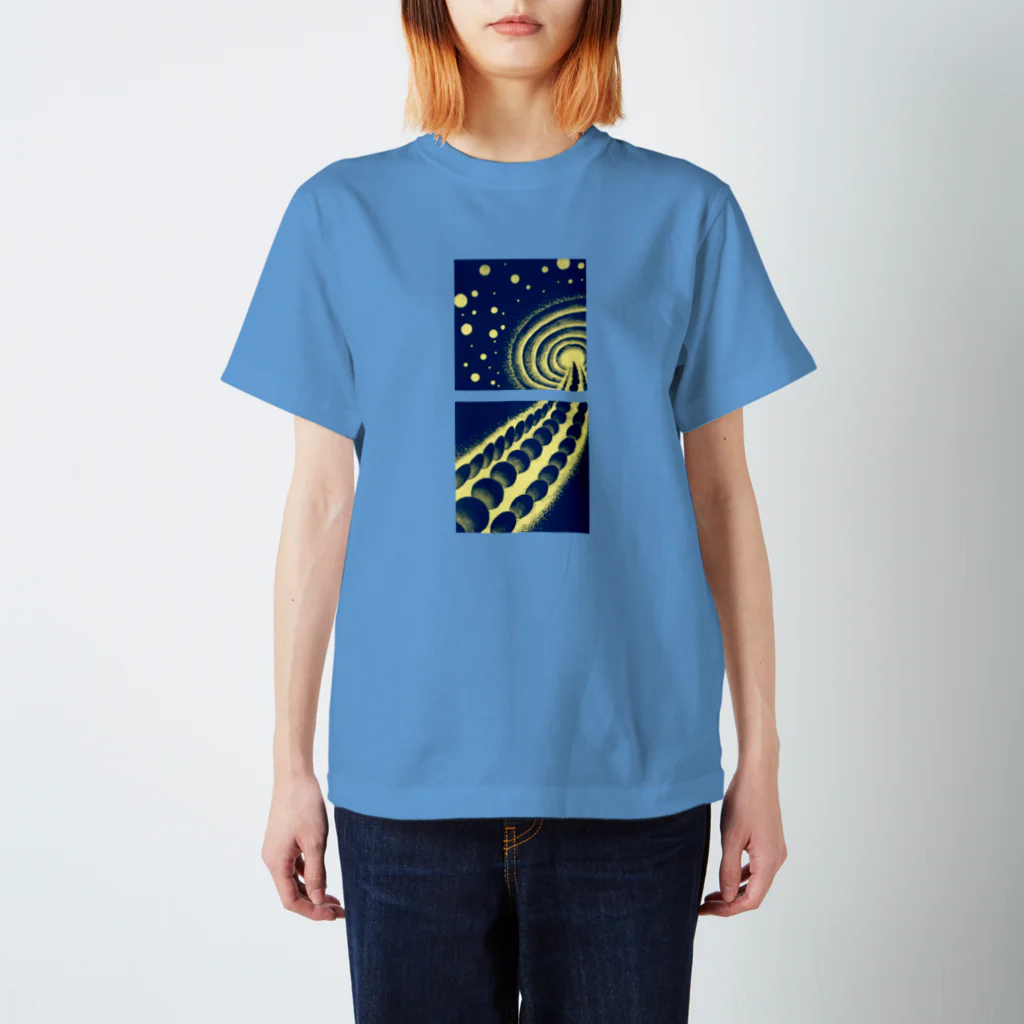 ・＿◇Geometryのdots.cyclone Regular Fit T-Shirt