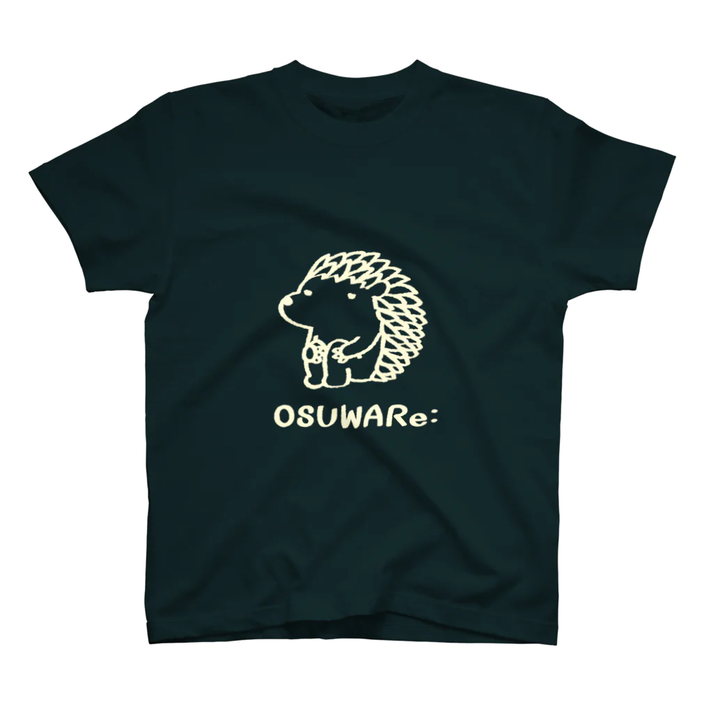 OSUWARe:の白いハリネズミくん Regular Fit T-Shirt