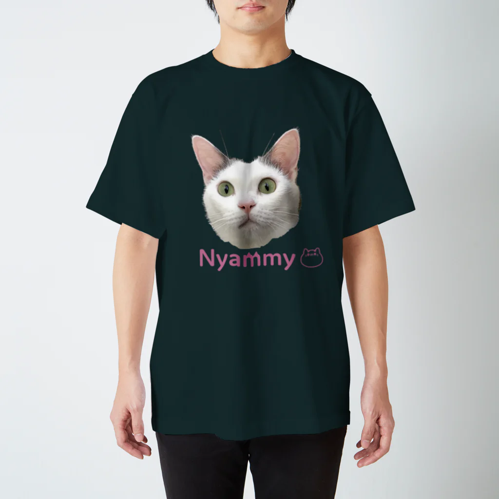 sunsunshopのNyammy Regular Fit T-Shirt