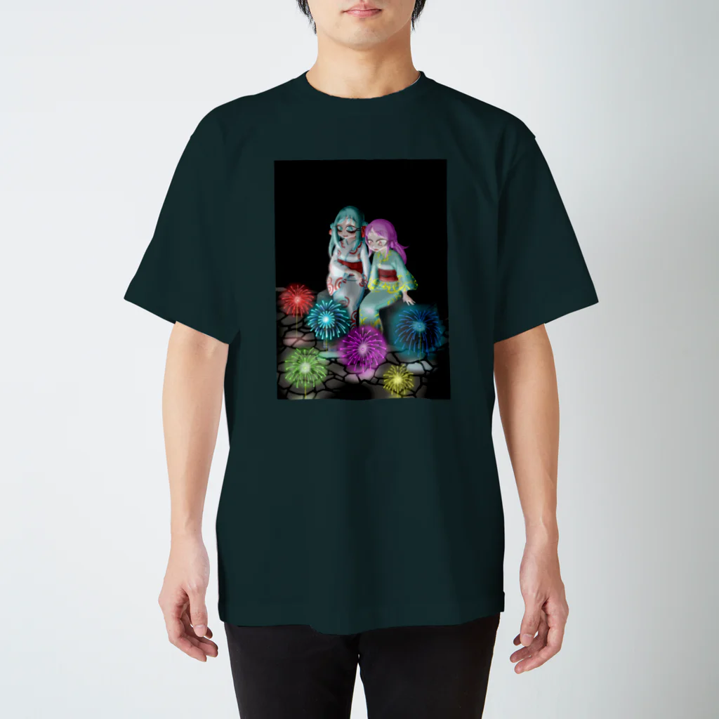 ニンジンウサギアルファ君のストアの愛の夢シリーズ「花火」 Regular Fit T-Shirt