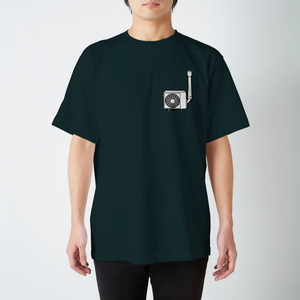 すとろべりーガムFactoryの壁付け室外機 Regular Fit T-Shirt