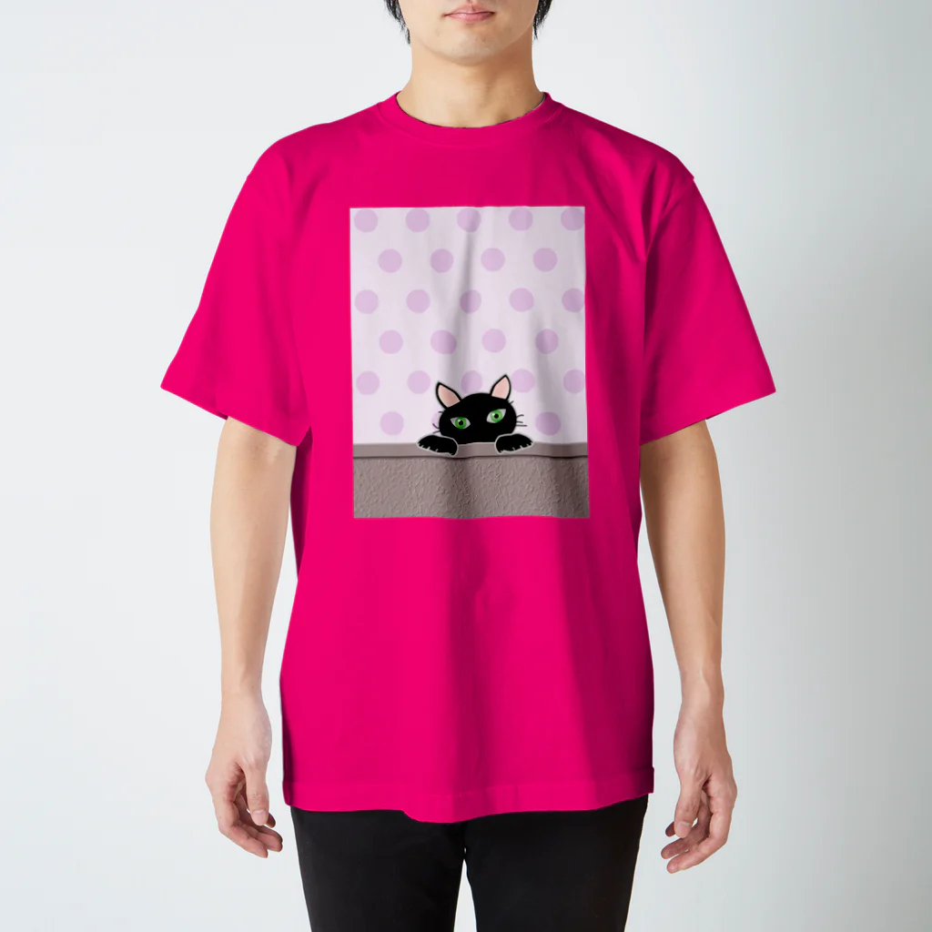 キャッツハンド：suzuriショップの黒猫PUKU Regular Fit T-Shirt