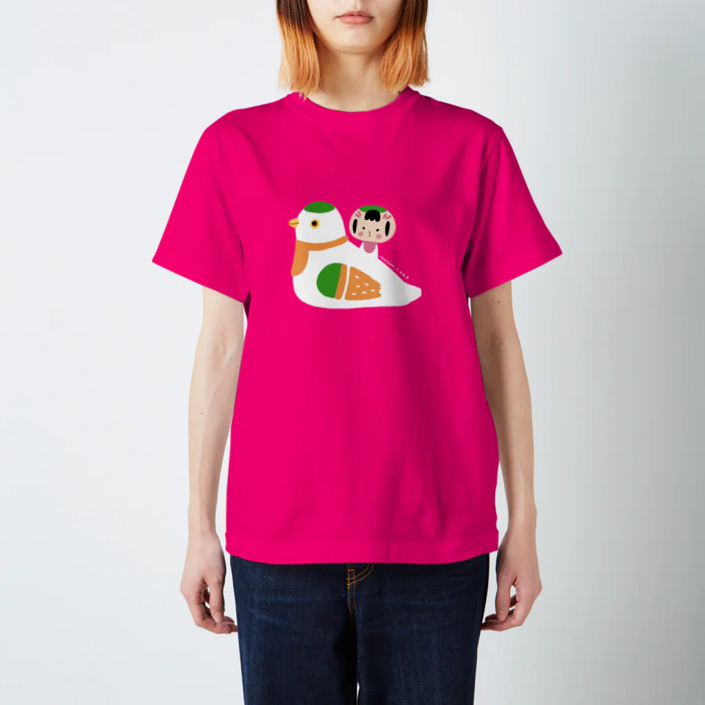 コケシ雑貨のmiu.laboのハトブエ＆こけしちゃん Regular Fit T-Shirt