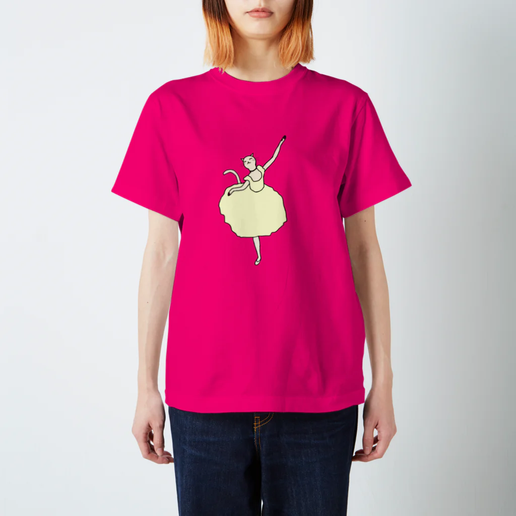 kyo375の猫のバレリーナW Regular Fit T-Shirt
