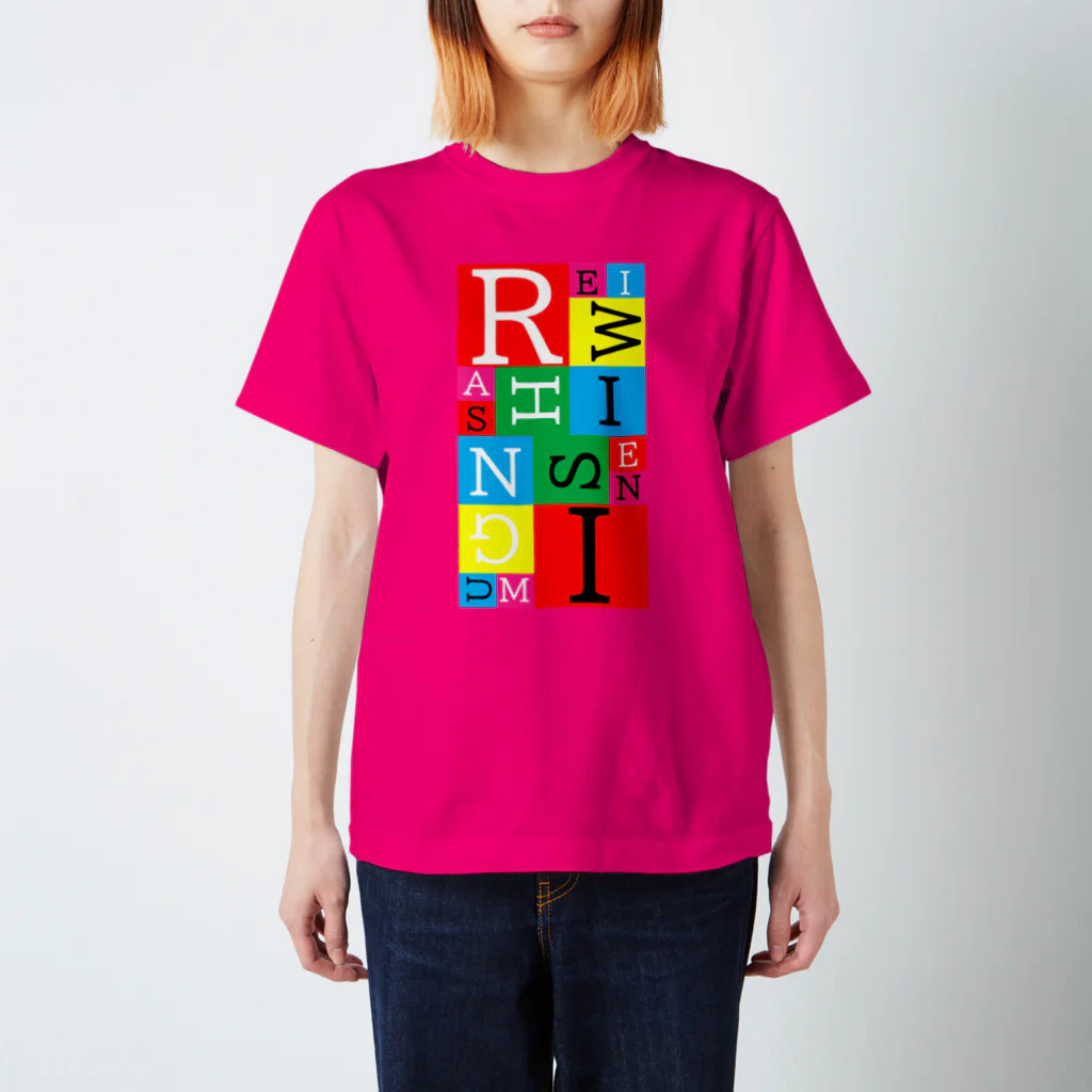 れいわビギナーズのランダムアルファベット Regular Fit T-Shirt