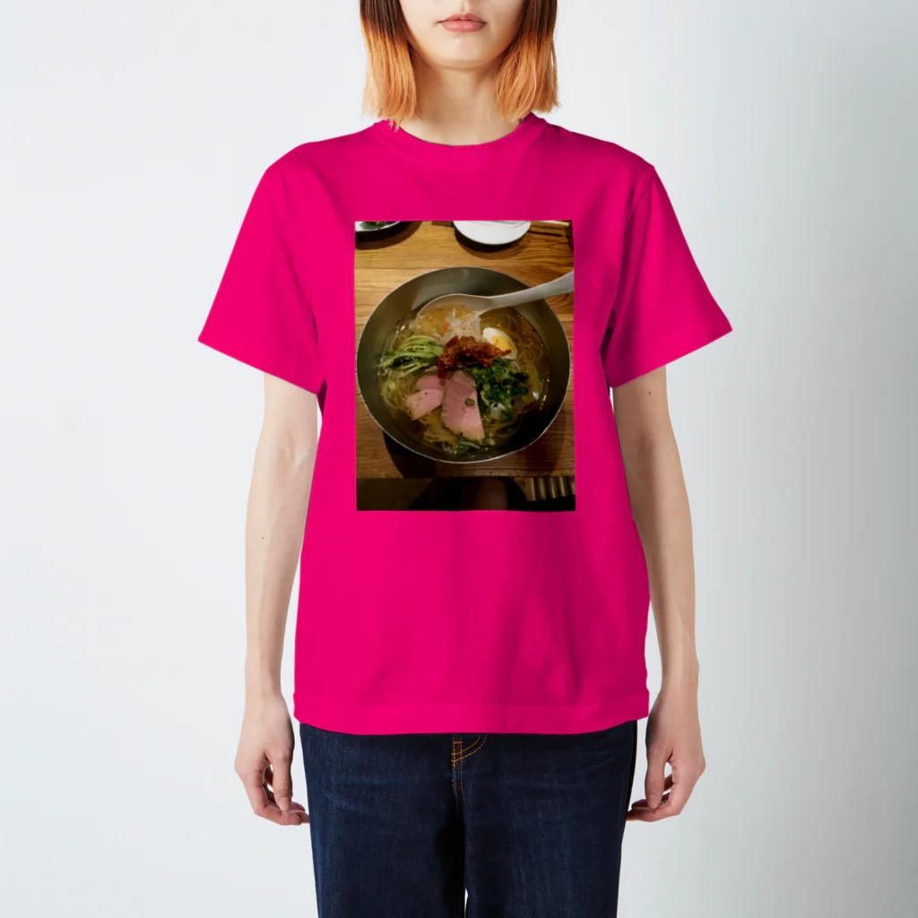 永井船舶線状加熱のグッズショップのNiigata cold noodles in Japan  Regular Fit T-Shirt