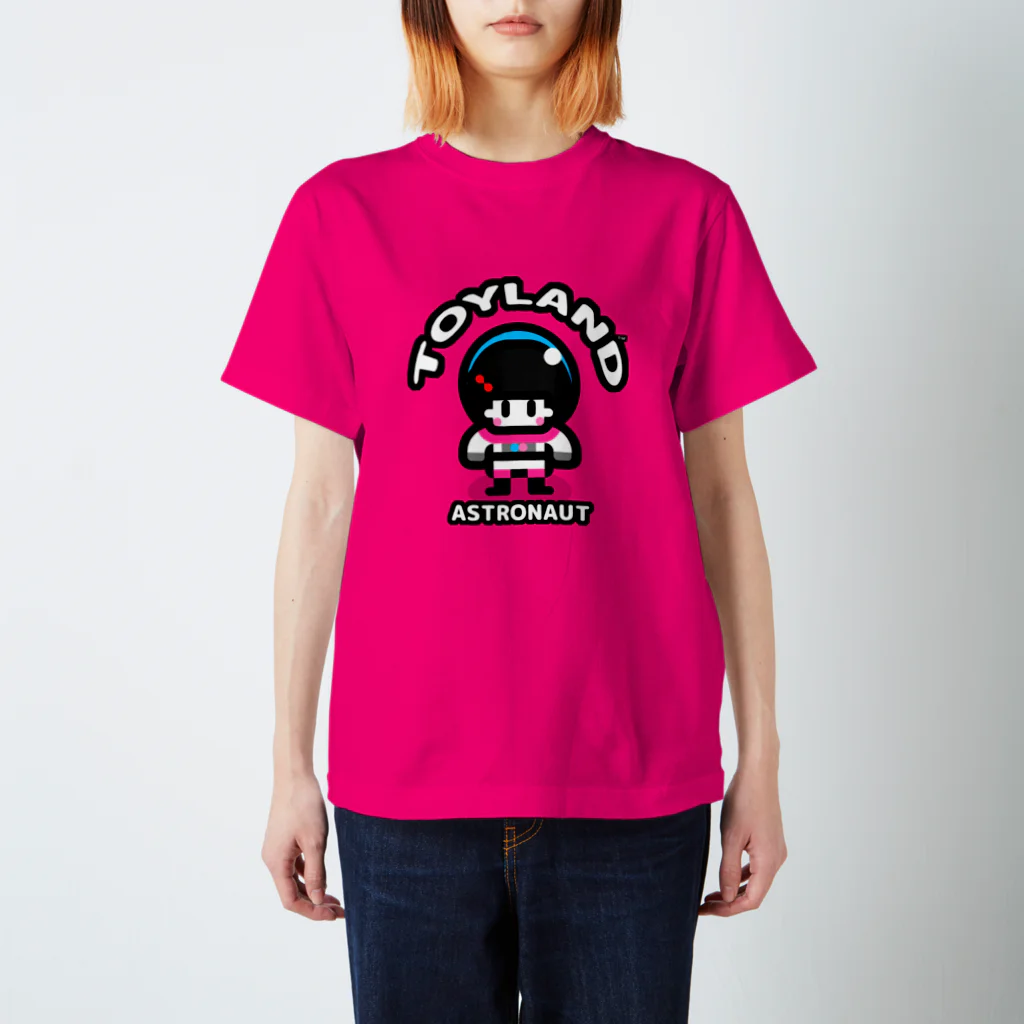 カワイイ オシャレ ポップ な TOYLANDのTOYLAND 宇宙飛行士ちゃん Regular Fit T-Shirt