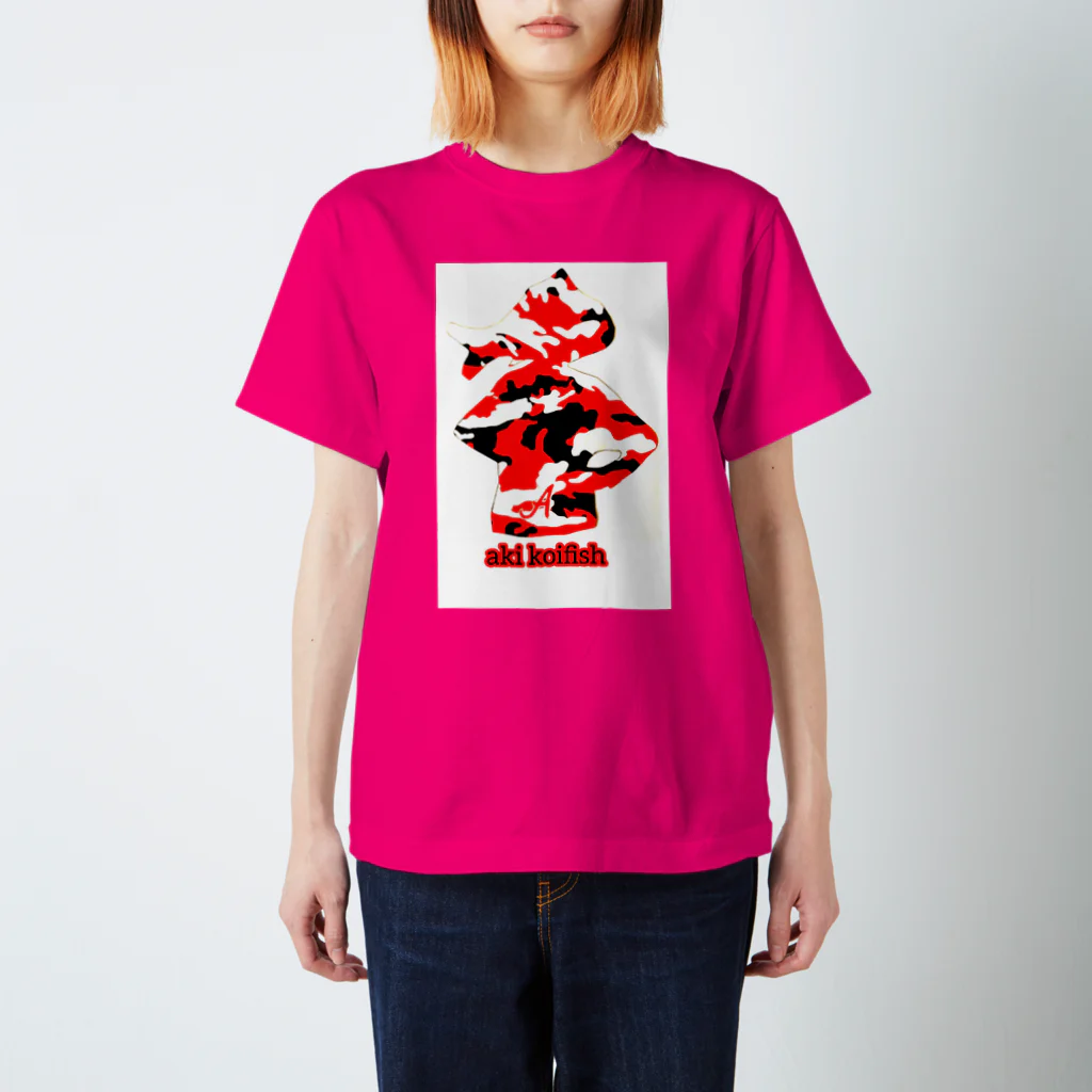 錦鯉野アキコの錦鯉女子 Regular Fit T-Shirt